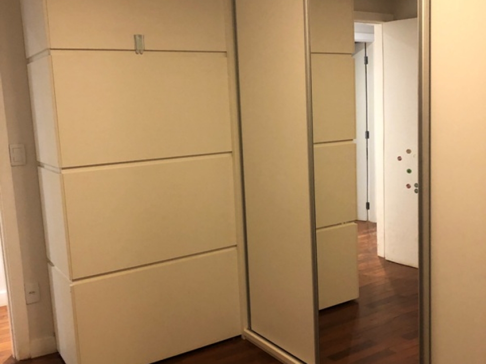 4bd0090460ef0b4219a57ae25214f65a.jpg