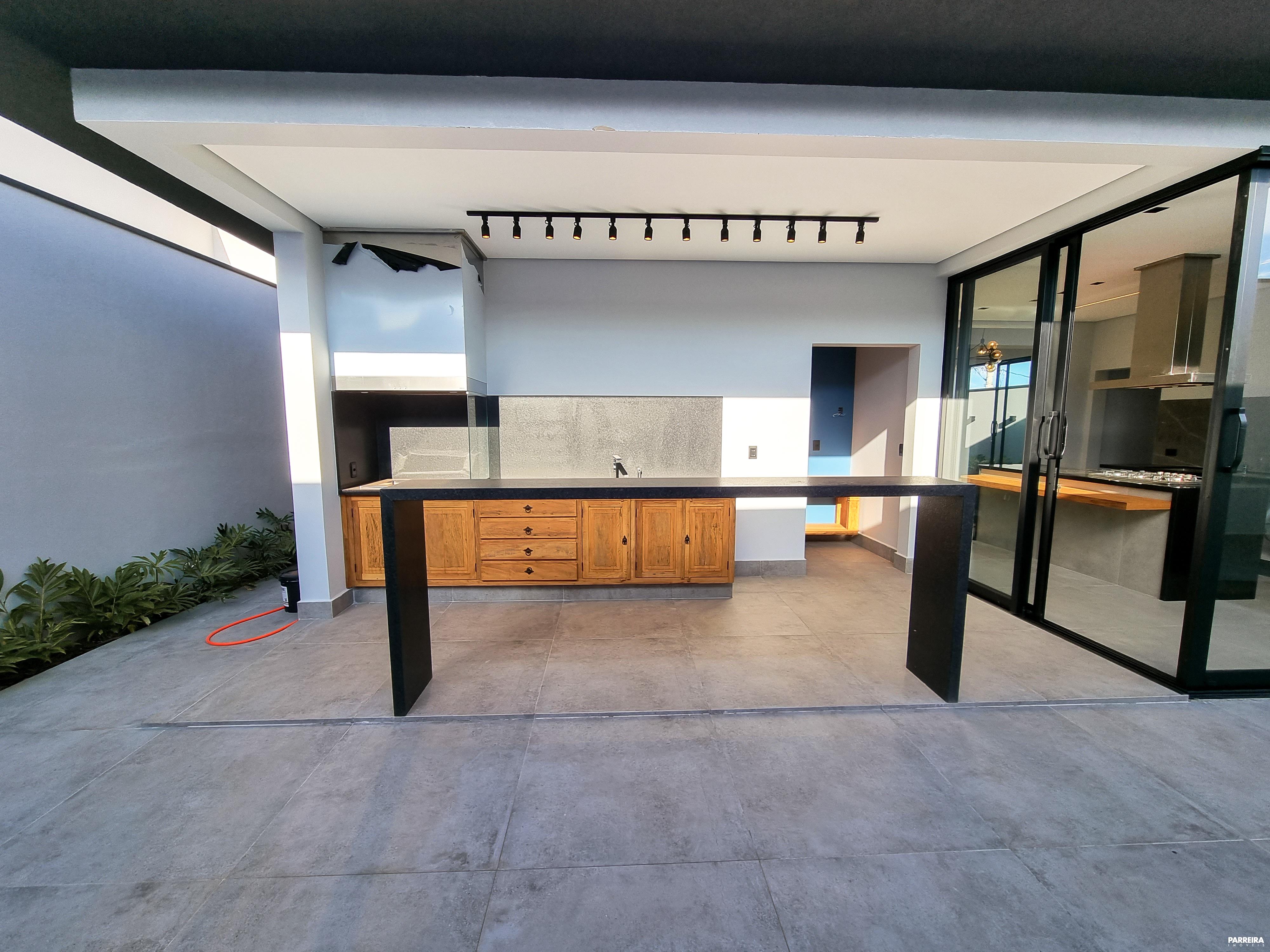 6256d5252e200.jpg
