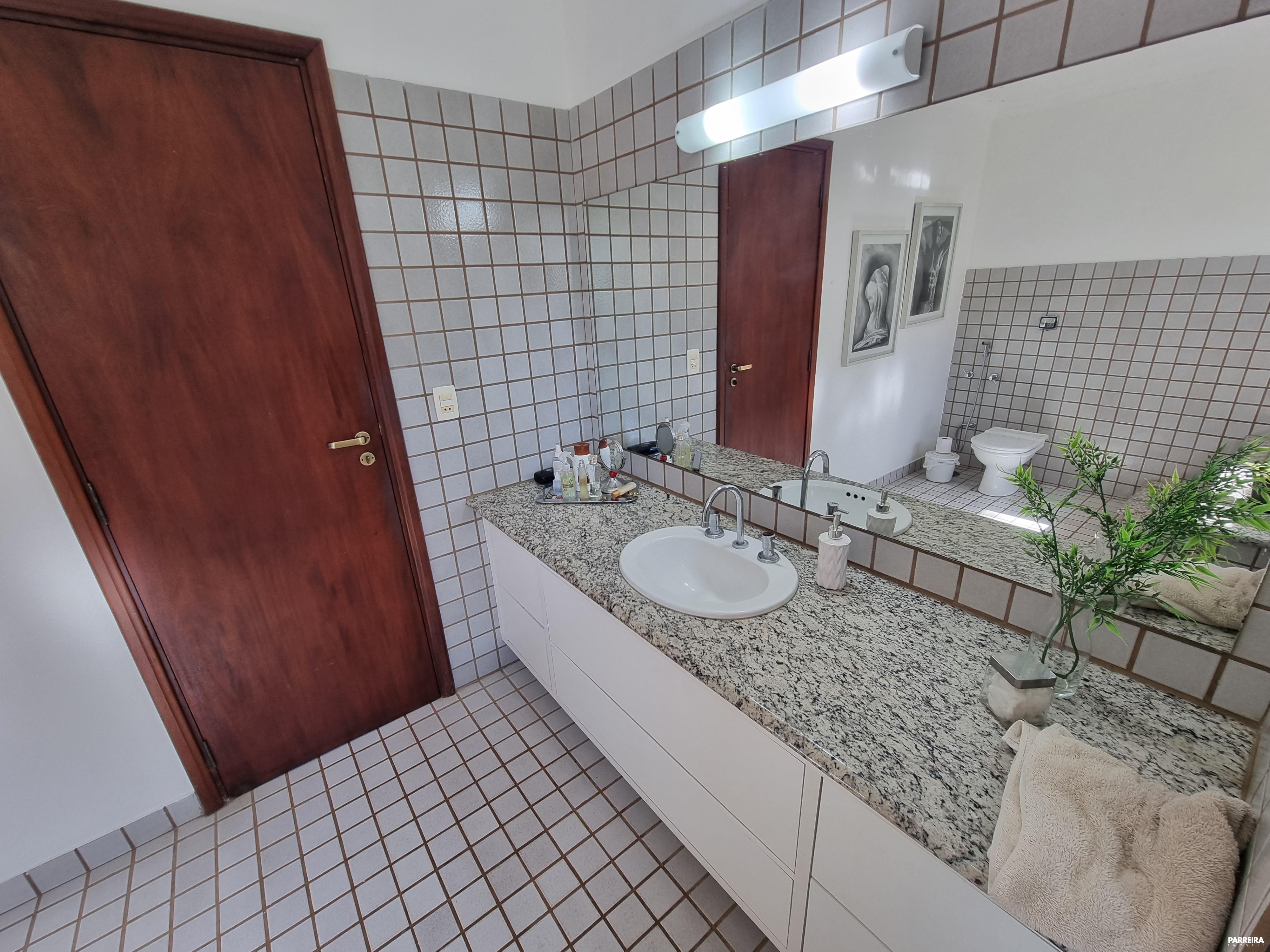 6273b2ab5ebde.jpg