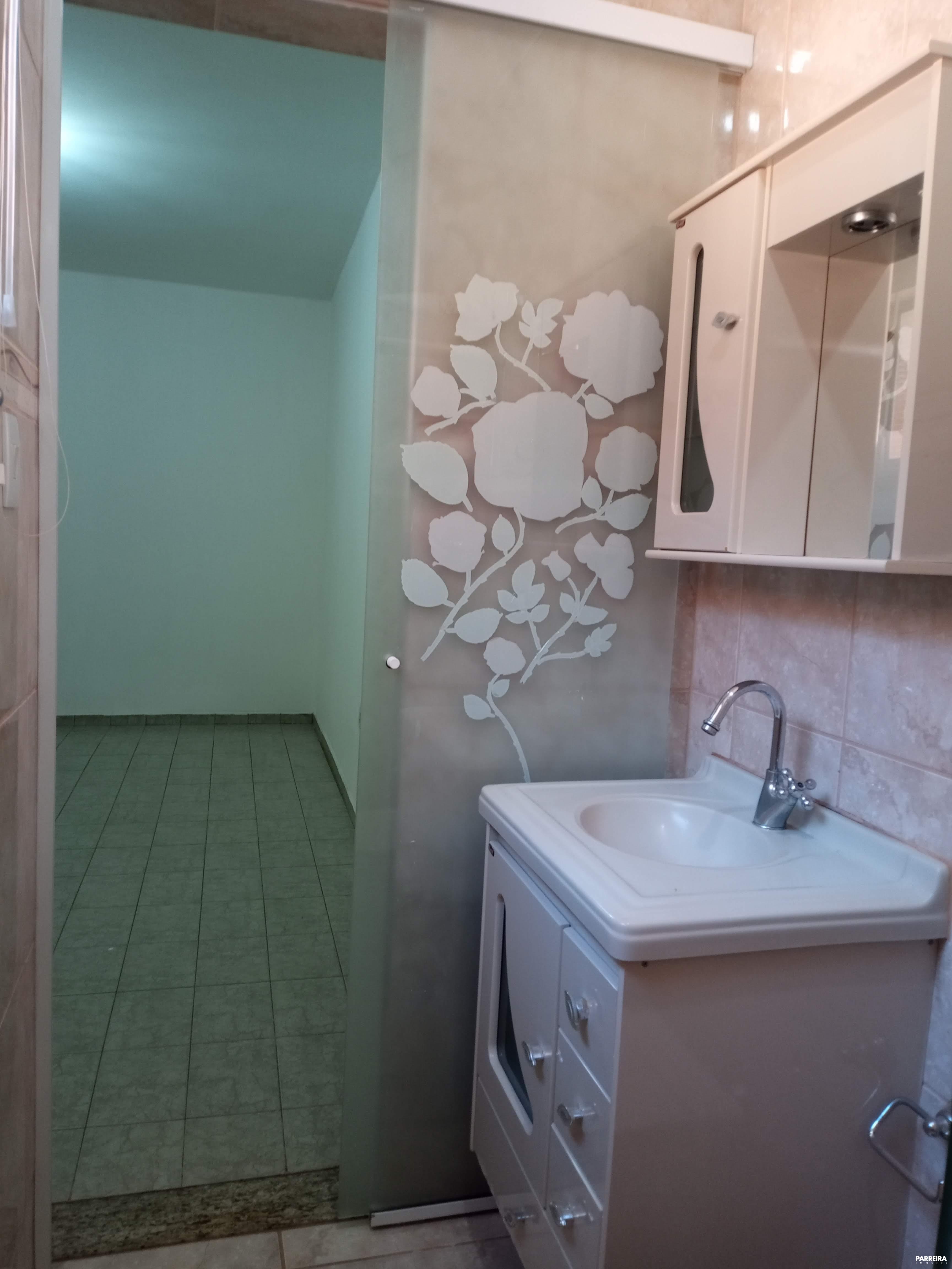 6282b933ea400.jpg