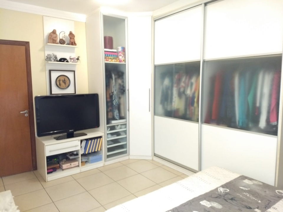 66ab8466d8e916ee5ae72ed1a6597ad1.jpg