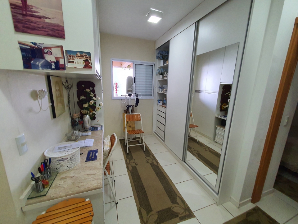 eca4693d698d35043ca5536139896635.jpg
